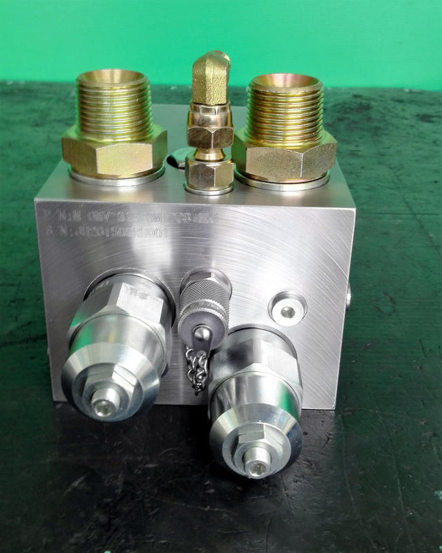 Manifold Valve for combination function